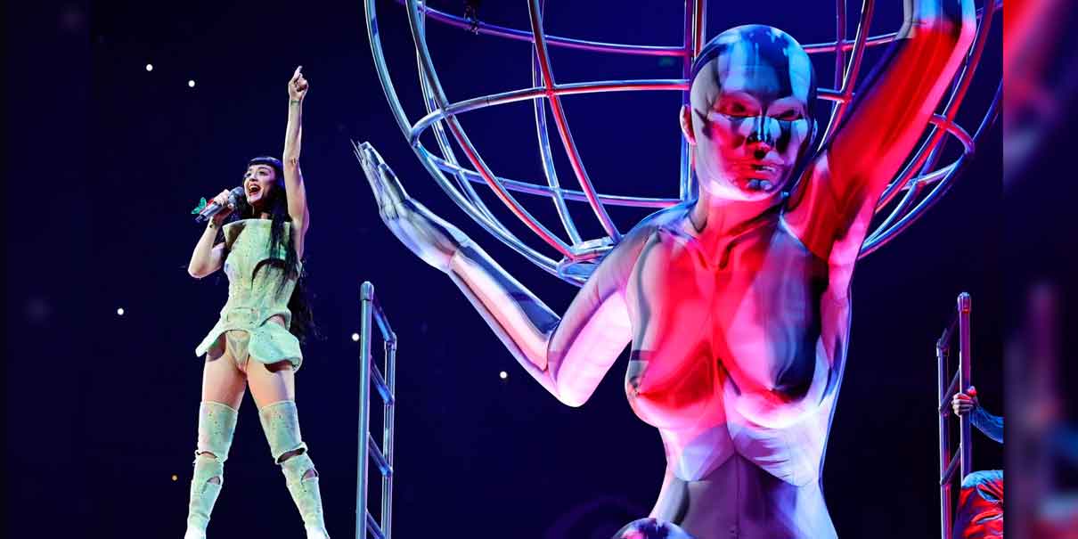 Katy Perry conquista la Ciudad de México con un show pop-punk futurista