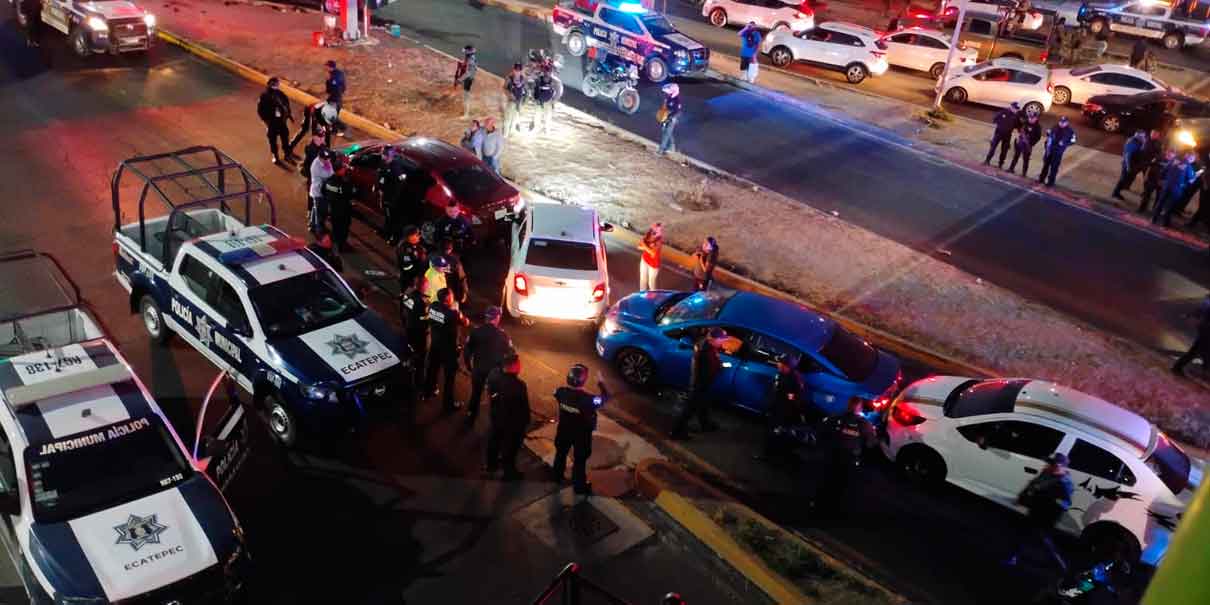 VIDEOS. Detienen a presuntos montachoques en Ecatepec tras brutal agresión a automovilista