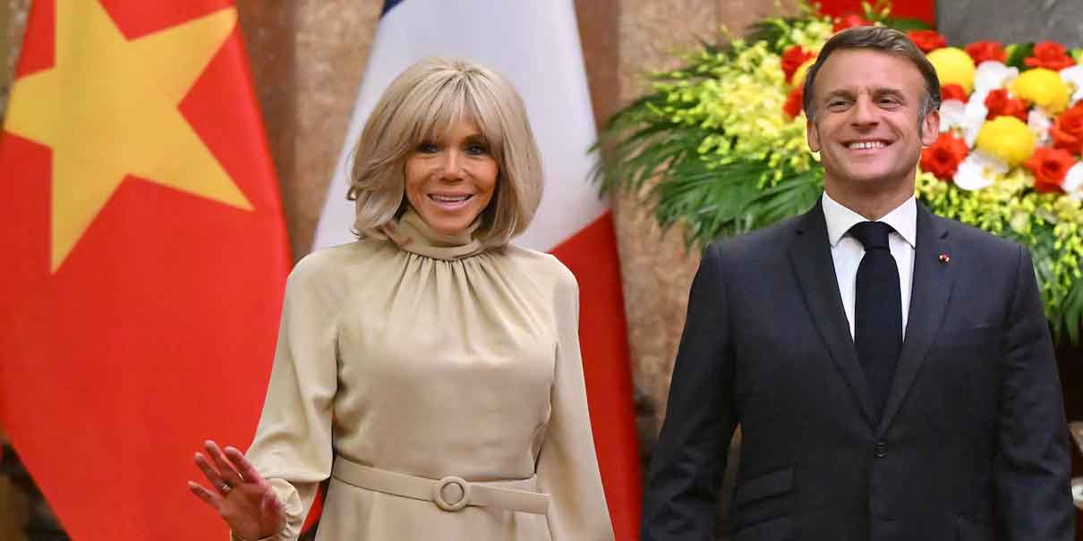 Brigitte Macron parece bofetear a Emmanuel Macron al llegar a Vietnam; ¿fue broma?