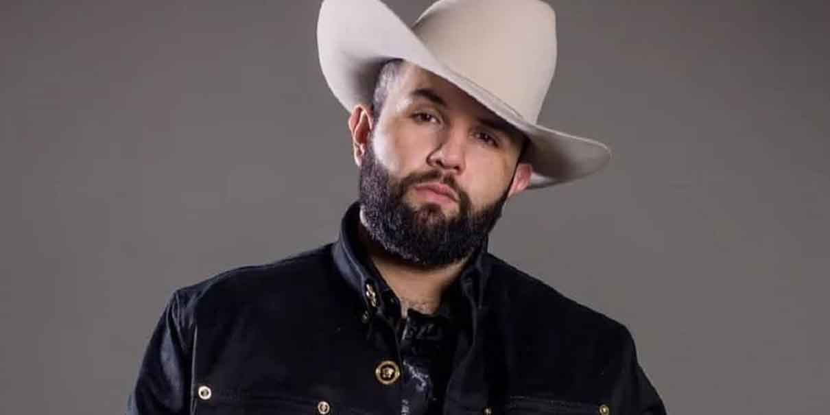 La sensación del regional Carin León en el Palenque de la Feria