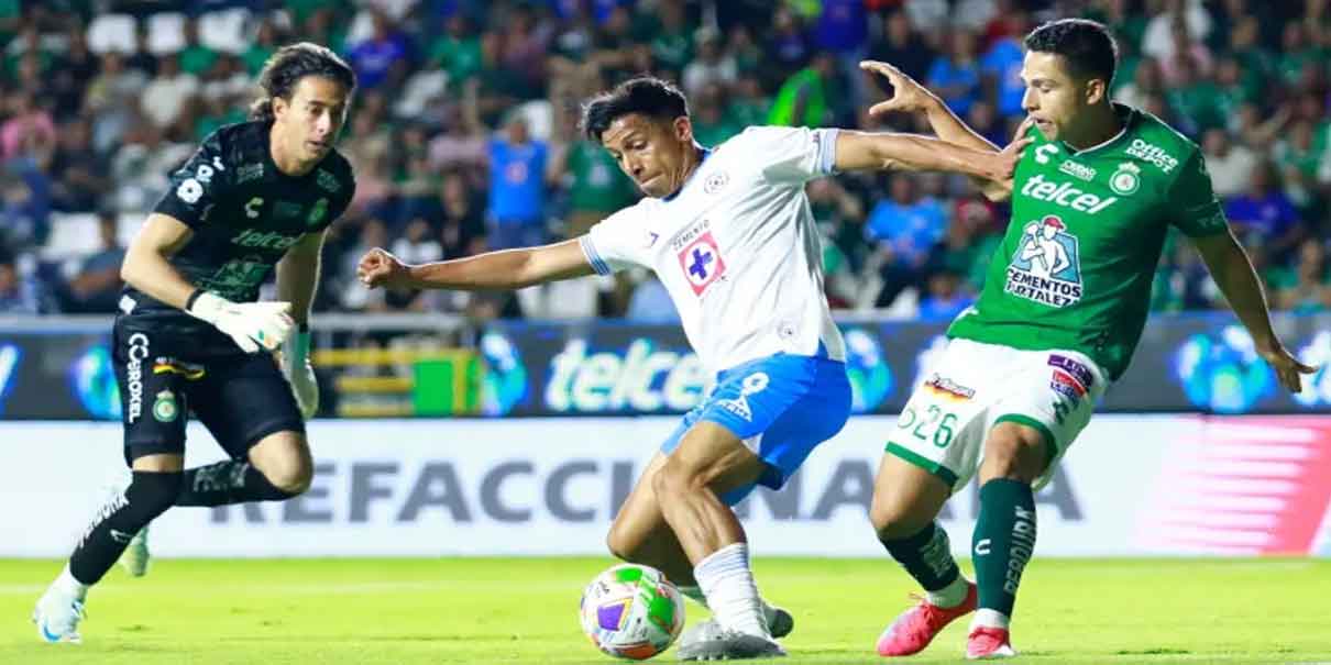 León tropieza ante Cruz Azul y Tigres saca ventaja sin goles frente a Necaxa