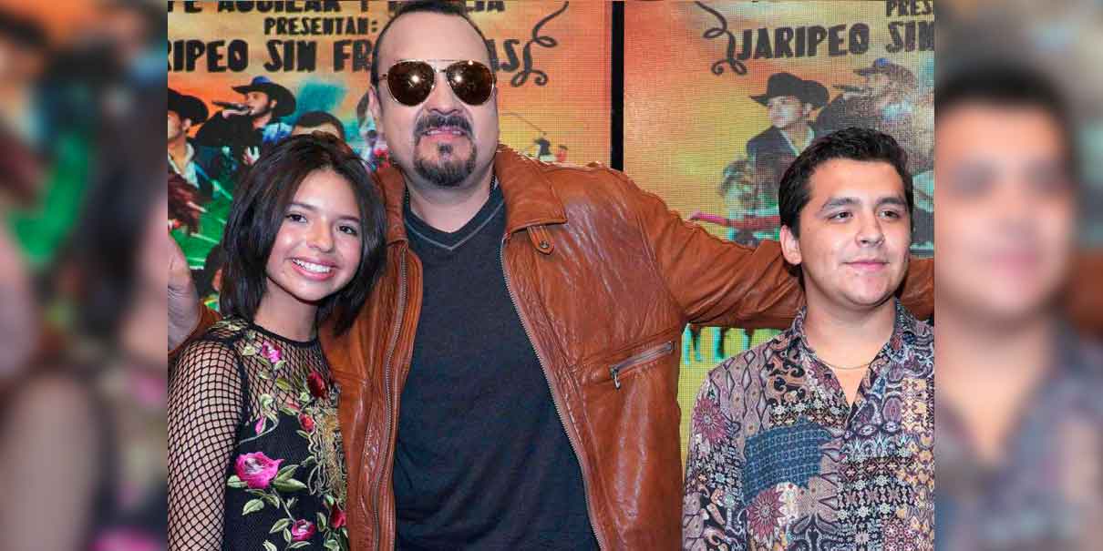 Nodal ya le había "echado el ojo" a Angela desde que tenía 13 y el 18 años