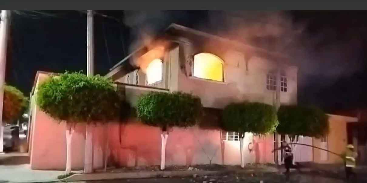 Violencia desatada en Tehuacán: prenden fuego a hogar de agresores de comerciante