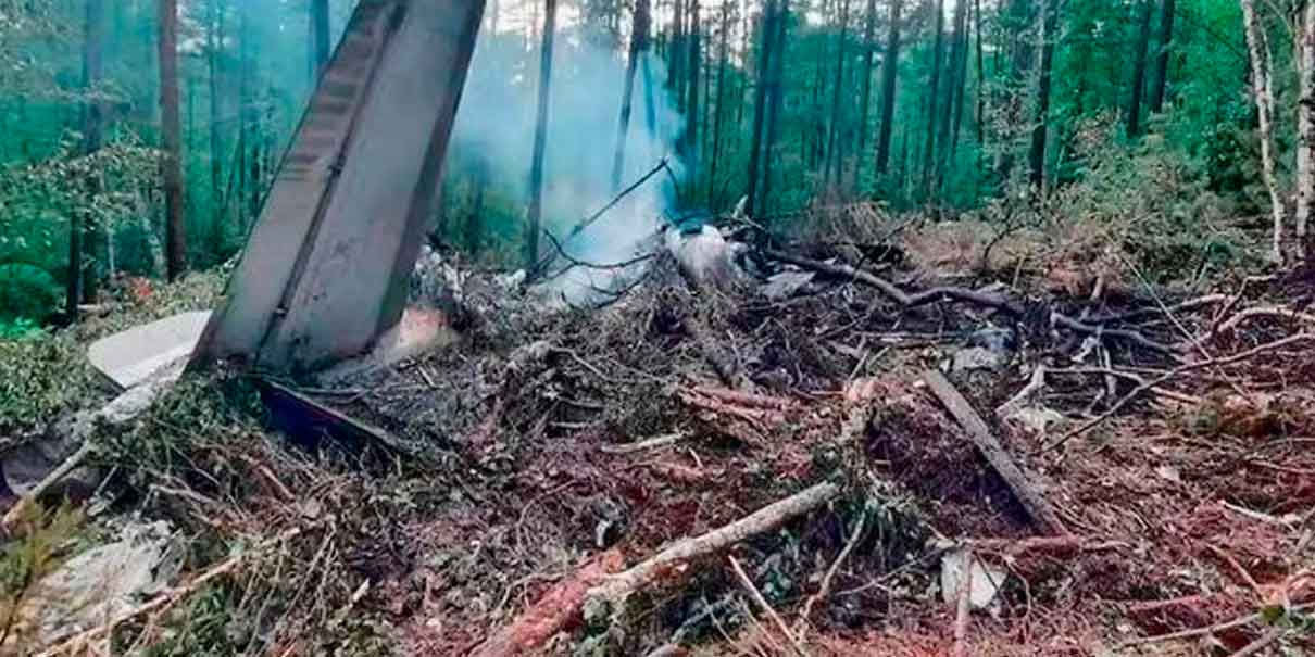 Tragedia aérea en Rusia: mueren 49 personas tras estrellarse avión en bosque
