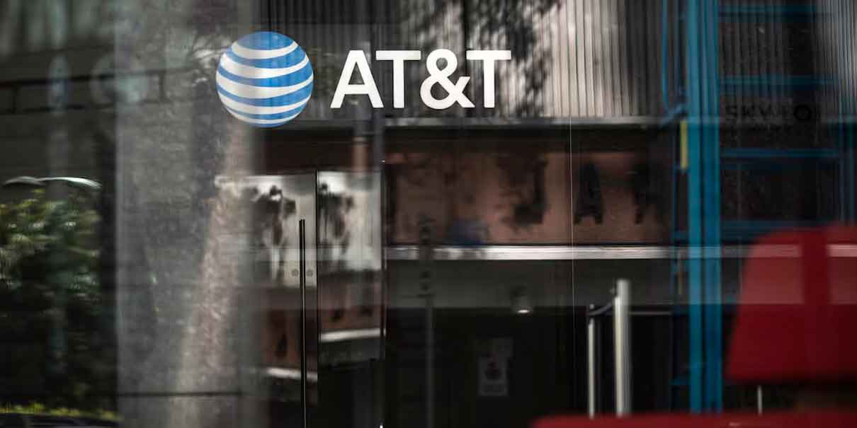 AT&T se alista para vender su filial en México tras más de una década sin vencer a Telcel