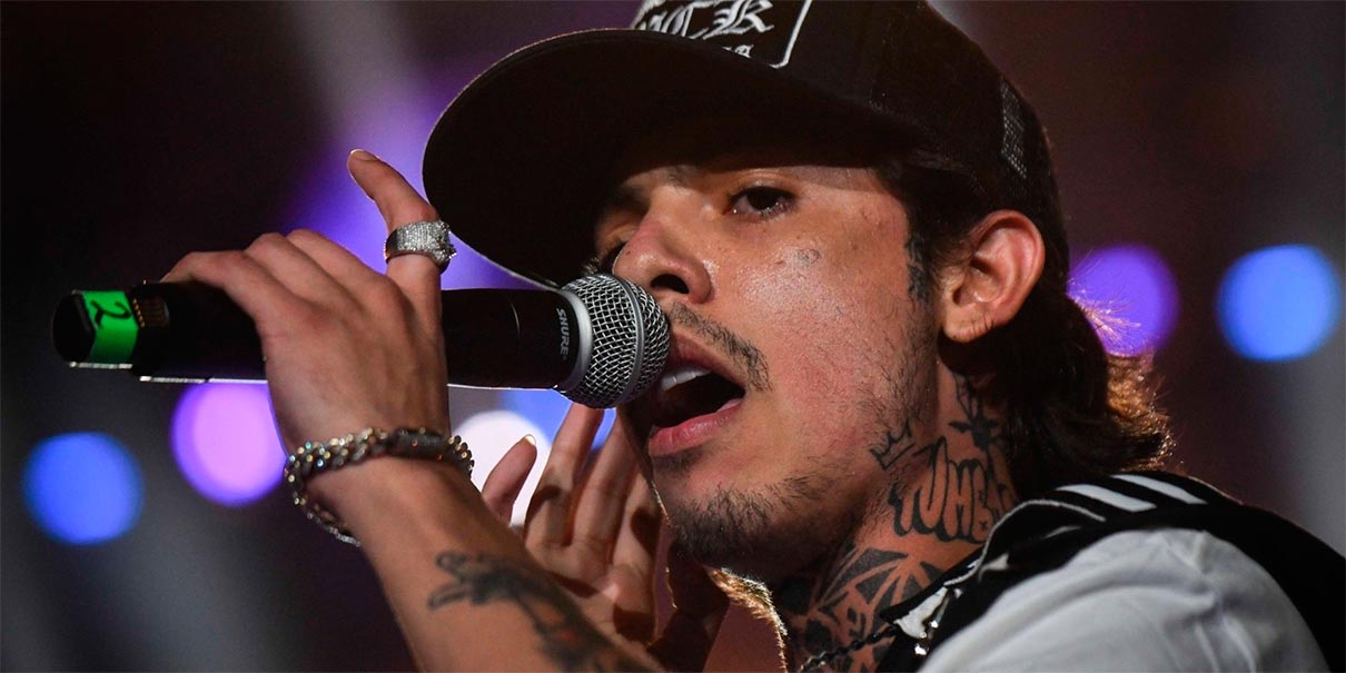 VIDEO. Natanael Cano protagoniza pelea en el Baja Beach Fest 2025 y rompe equipo de audio