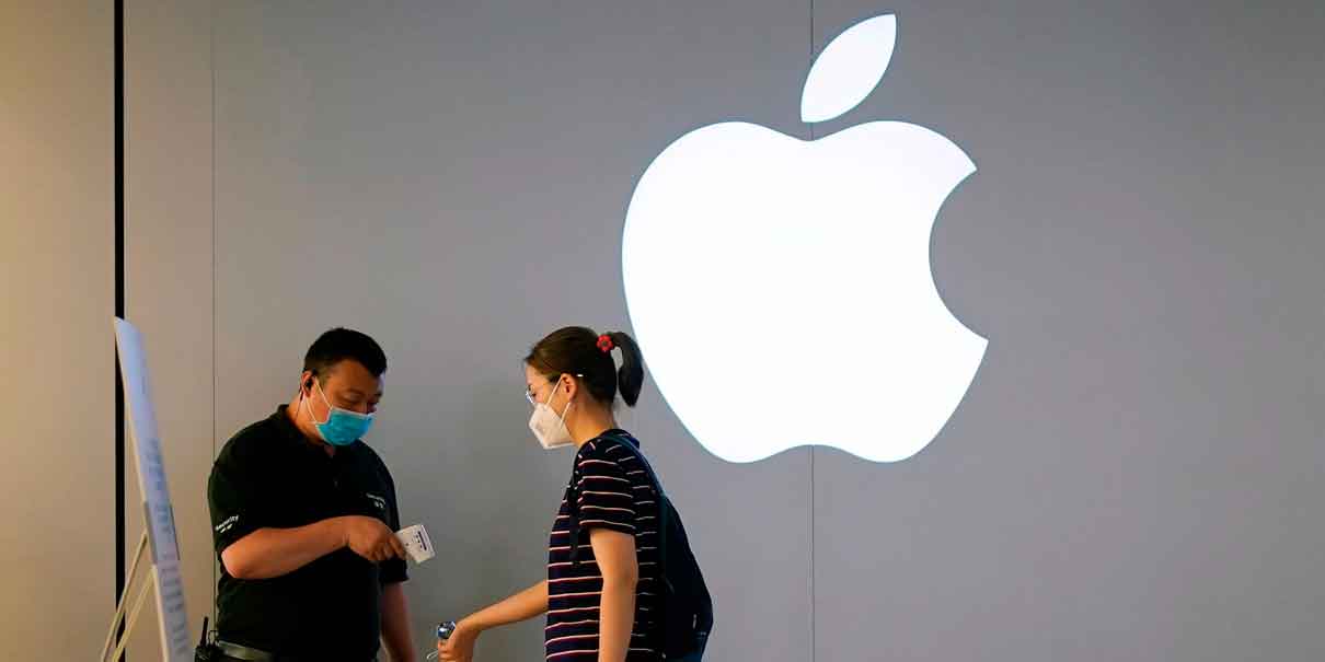 Trump dobla a Apple y compromete 600 mil mdd para fabricar su celular en EE.UU. y evita aranceles 