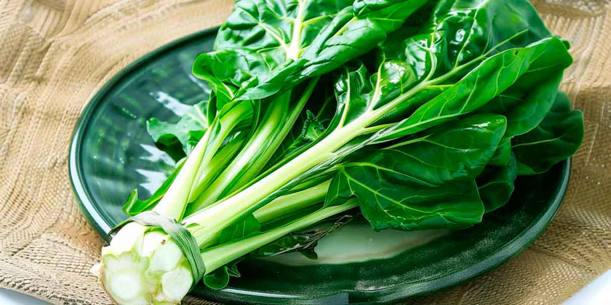 Acelga: el superalimento que potencia la salud del corazón, la vista y ayuda a perder peso
