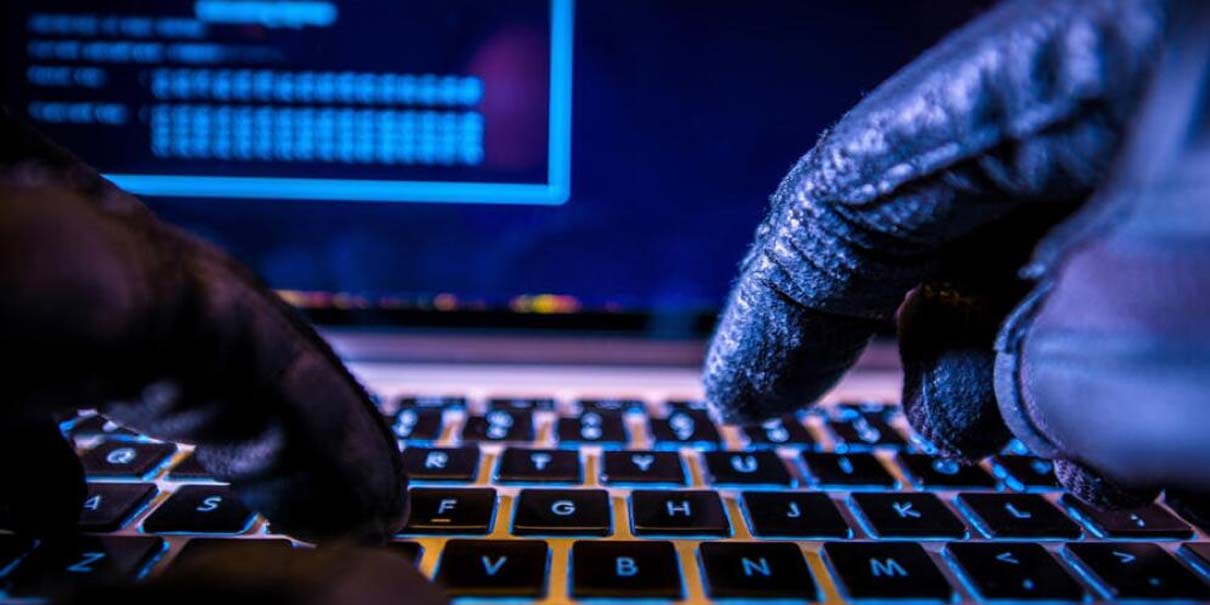 Hackers venden datos del IMSS; nombres, CURP y padecimientos disponibles