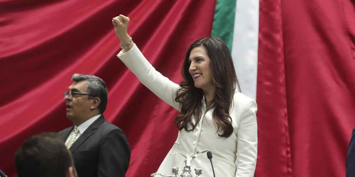 Kenia López Rabadán asume la presidencia de la Mesa Directiva de la Cámara de Diputados