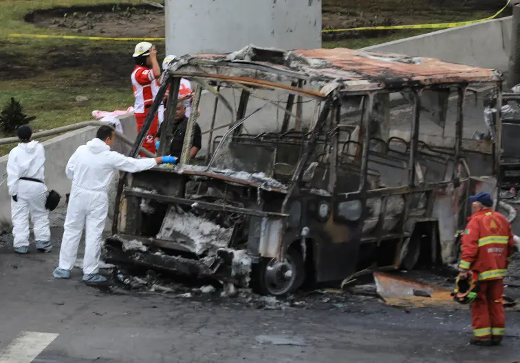 Exceso de velocidad, posible causa de la explosión de pipa en Iztapalapa