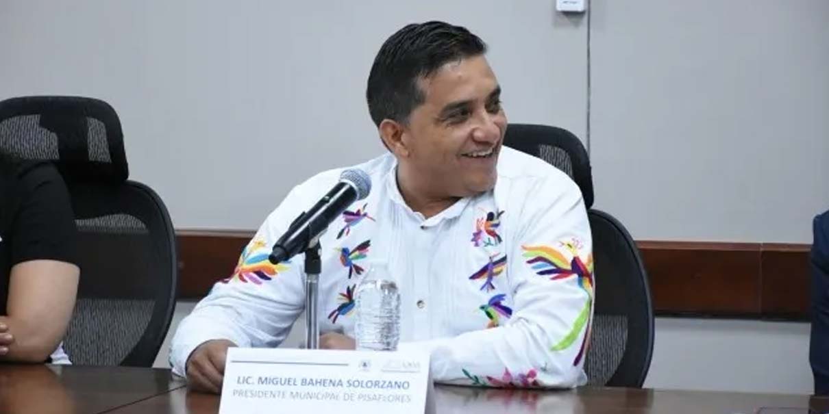 Asesinan al alcalde de Pisaflores, Miguel Bahena, cuando llegaba a su casa