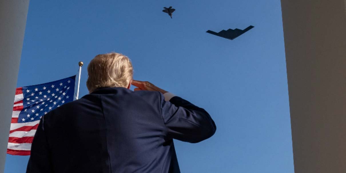 Trump asegura que México está gobernado por cárteles y anuncia ofensiva militar