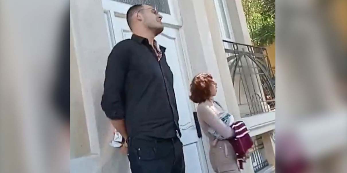 “Las bancas son nuestras”: café en la Roma Norte corren a adultos mayores y causa indignación