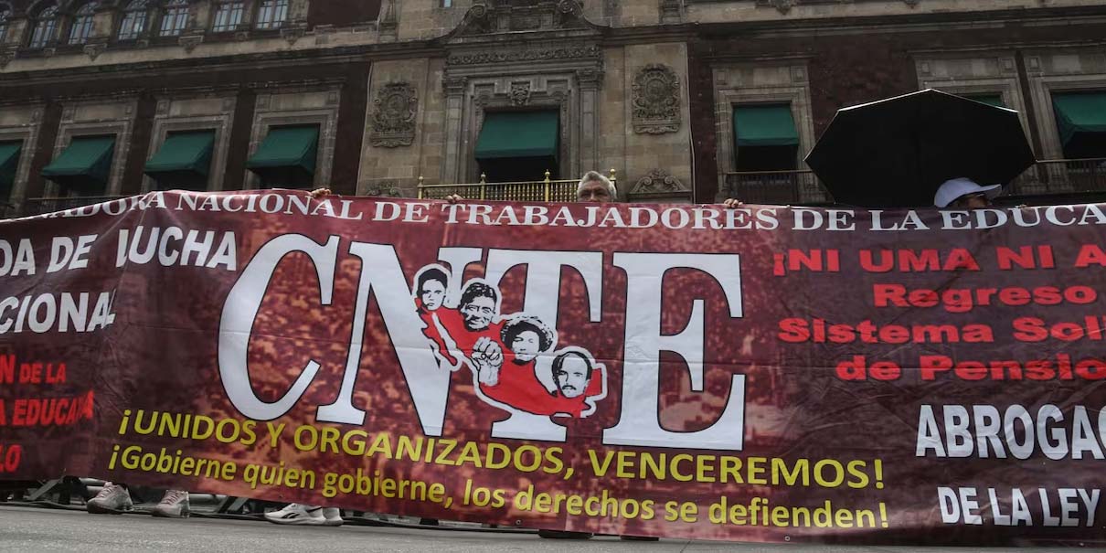 “Si no hay solución, no rodará el balón”; maestros de la CNTE presionan al gobierno