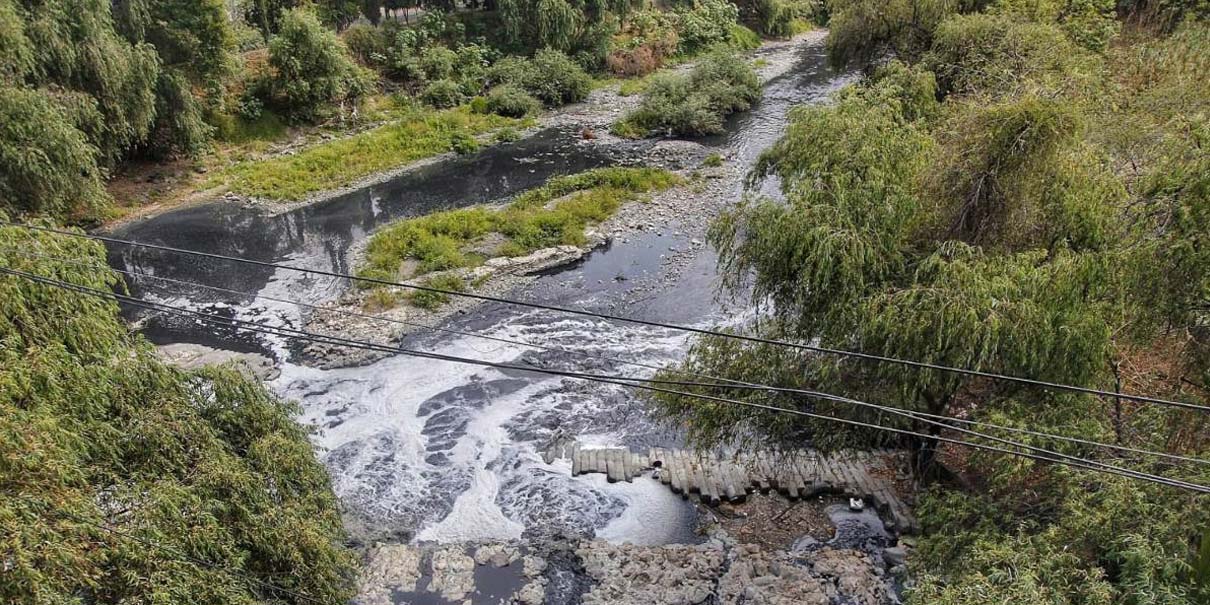 Crisis ambiental en el Río Atoyac: descargas irregulares aumentaron 160% este año