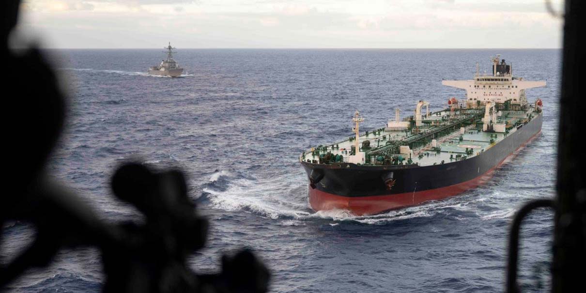 Así fue interceptado el buque petrolero que huyó del bloqueo de EU