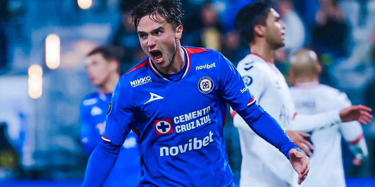 Cruz Azul golea en Canadá y Monterrey rescata empate agónico en la Concachampions