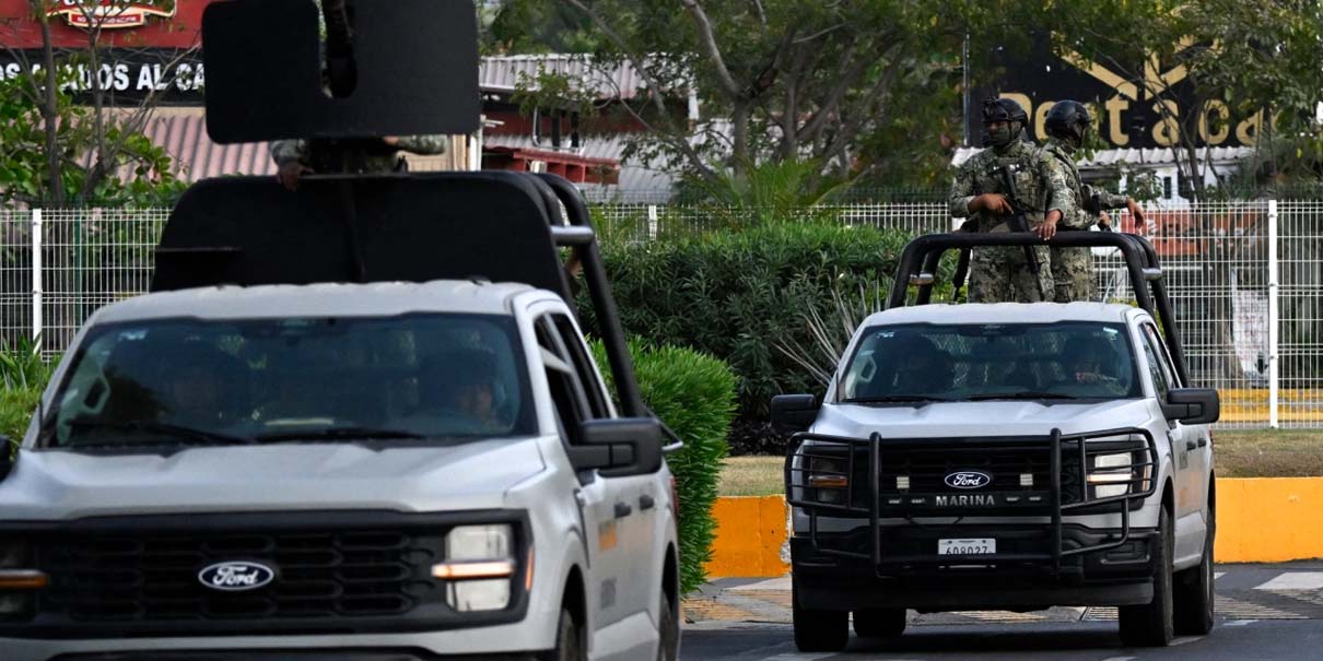 Fuga de reos en Puerto Vallarta: derriban portón tras operativo contra El Mencho