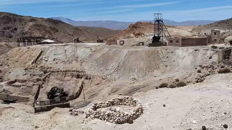 Ejército y Fuerzas Especiales se despliegan en La Concordia tras rastro de 10 mineros