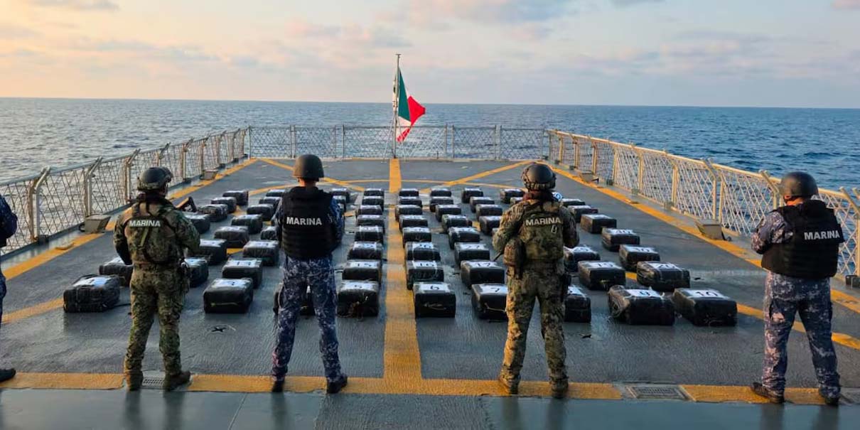 Aseguran dos toneladas de cocaína en Acapulco en operación marítima