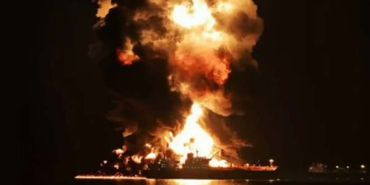 Ataques a buques petroleros en Irak intensifican la tensión en Medio Oriente