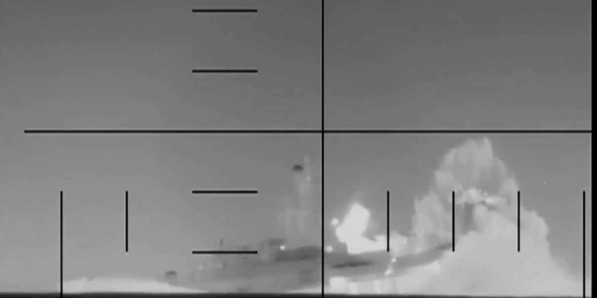 Submarino de EEUU hunde buque iraní IRIS Dena en el Océano Índico y eleva la tensión militar