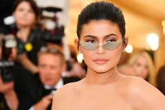 Diva virtual: el espejo digital que distorsiona los cuerpos y la autoestima de las mujeres