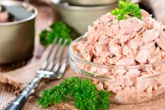 Profeco exhibe irregularidades en atún en lata de Bodega Aurrera por exceso de soya