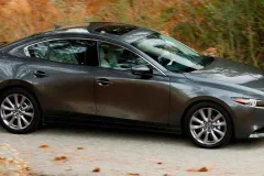 Mazda se concentrará en producir modelos híbridos y pondrá es espera los eléctricos 