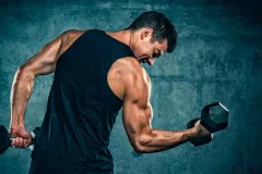 Por qué importa más lo que levantas que el tamaño de tus músculos