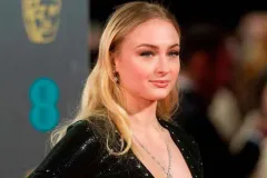 Prime Video revela a Sophie Turner como Lara Croft 