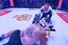 Adame manda a Trejo a la lona