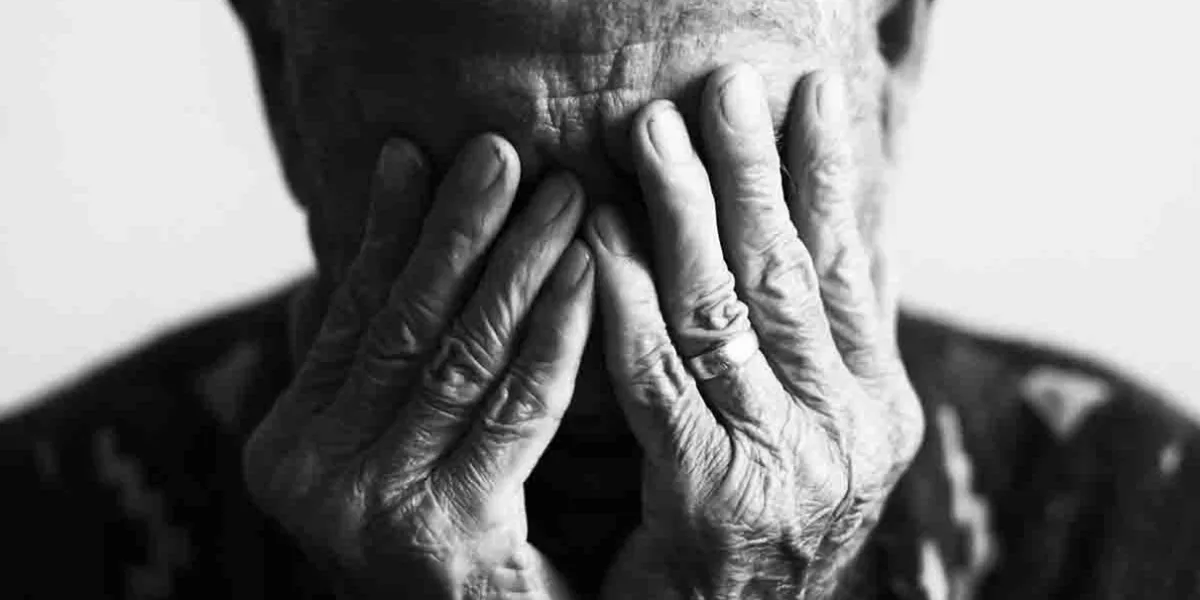 Abuelito atropella accidentalmente a un perro y es brutalmente agredido en Piedras Negras