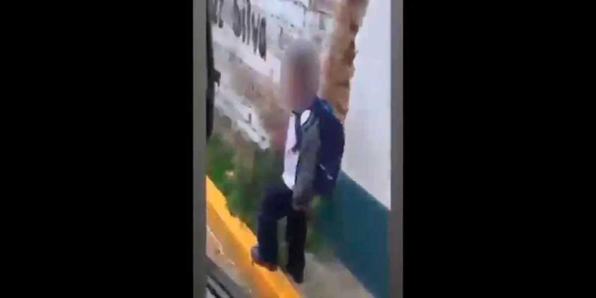 Indignación en Puebla por caso de bullying y acoso contra un niño en transporte público