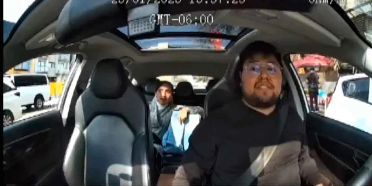VIDEO. "¿Avanzas, o te avientas cinco años de cárcel?” amenaza usuaria a conductor de Uber 
