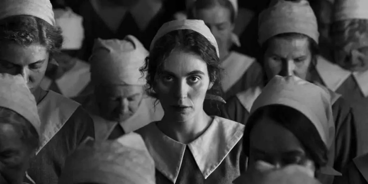 Para disfrutar en MUBI “La Chica de la Aguja” inspirada en una historia real