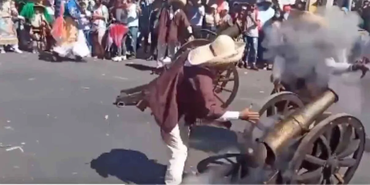 VIDEO. Hombre pierde la mano en Carnaval de Huejotzingo: Revive el momento