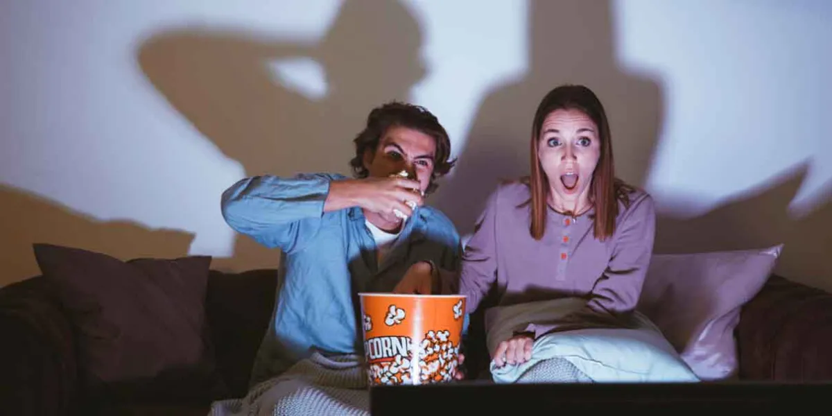 ¡Cine diario, mente feliz! Descubre los asombrosos beneficios de ver una película al día