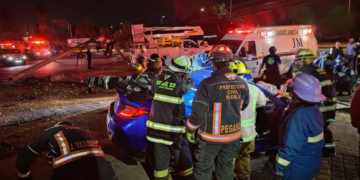 Arrancones en la Vía Atlixcáyotl dejan dos jóvenes muertos en Puebla
