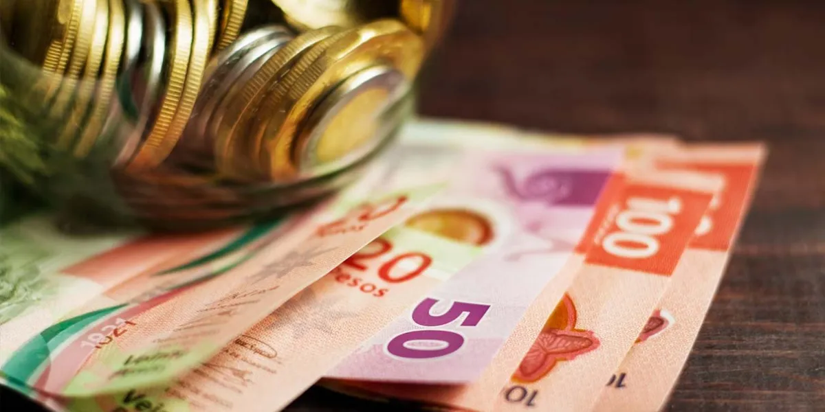 Aumento salarial 2026: salario mínimo subirá 13% y llegará a 9,582 pesos mensuales