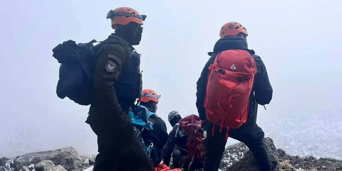 Así fue el rescate del alpinista que cayó más de 200 metros en el Iztaccíhuatl
