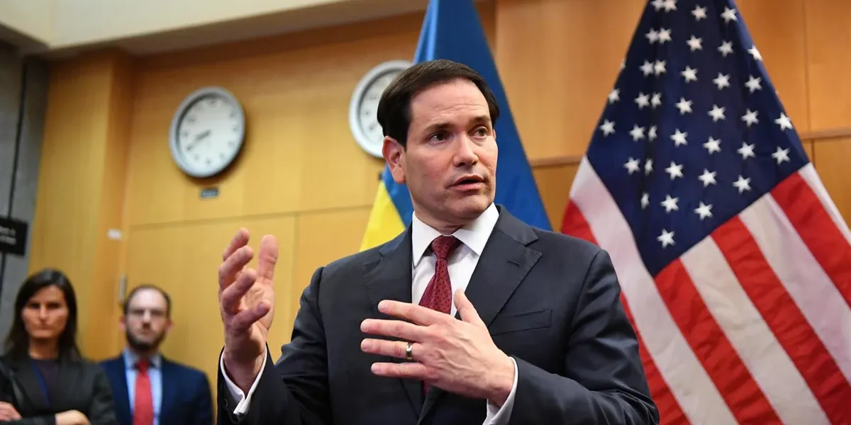 EU veta la entrada a funcionarios extranjeros por "censurar" plataformas digitales