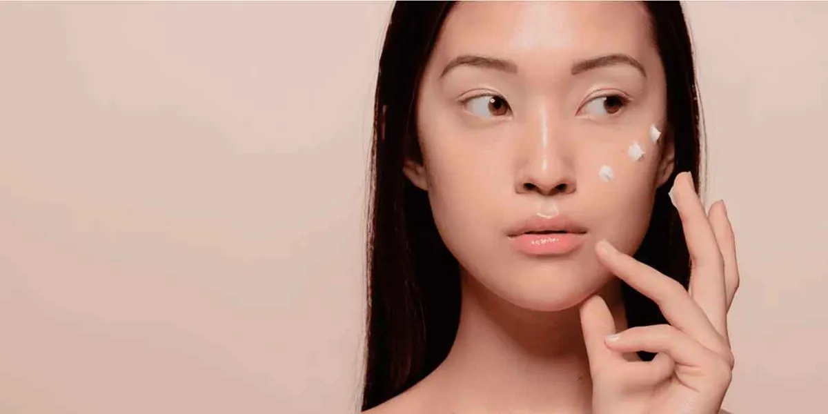 Maquillaje coreano: la rutina de 4 pasos que transforma tu piel en menos de 10 minutos