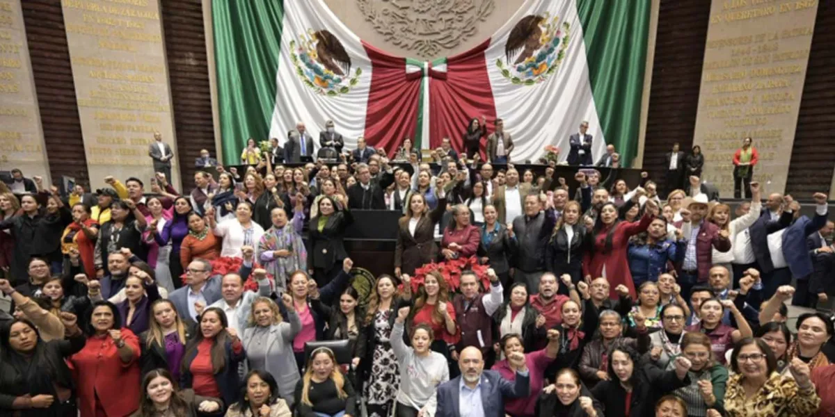 Segob festeja la aprobación de la Ley de Aguas 