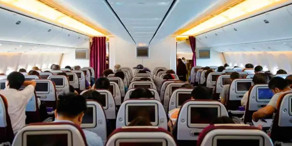 FAA emite advertencia a aerolíneas por posible intervención militar aérea en México, además de fallas del GPS