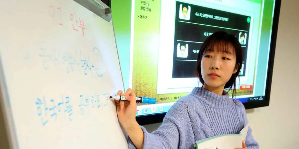 El auge del coreano en Estados Unidos: el k-pop,  y “Golden” en masa jóvenes quieren aprender el idioma