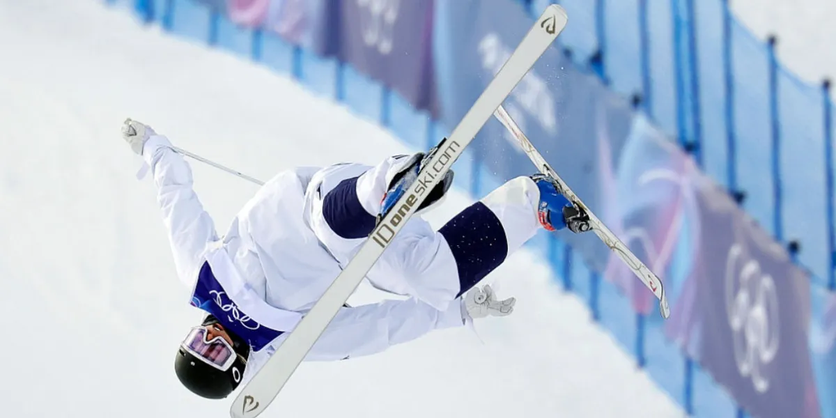 Elizabeth Lemley conquista el oro en moguls femenil en Milano Cortina 2026
