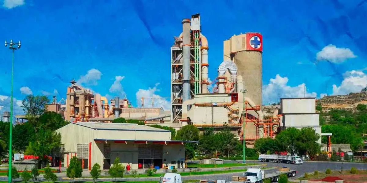 Enfrentamiento en la Cooperativa Cruz Azul en Hidalgo: operativo por orden judicial desata disparos