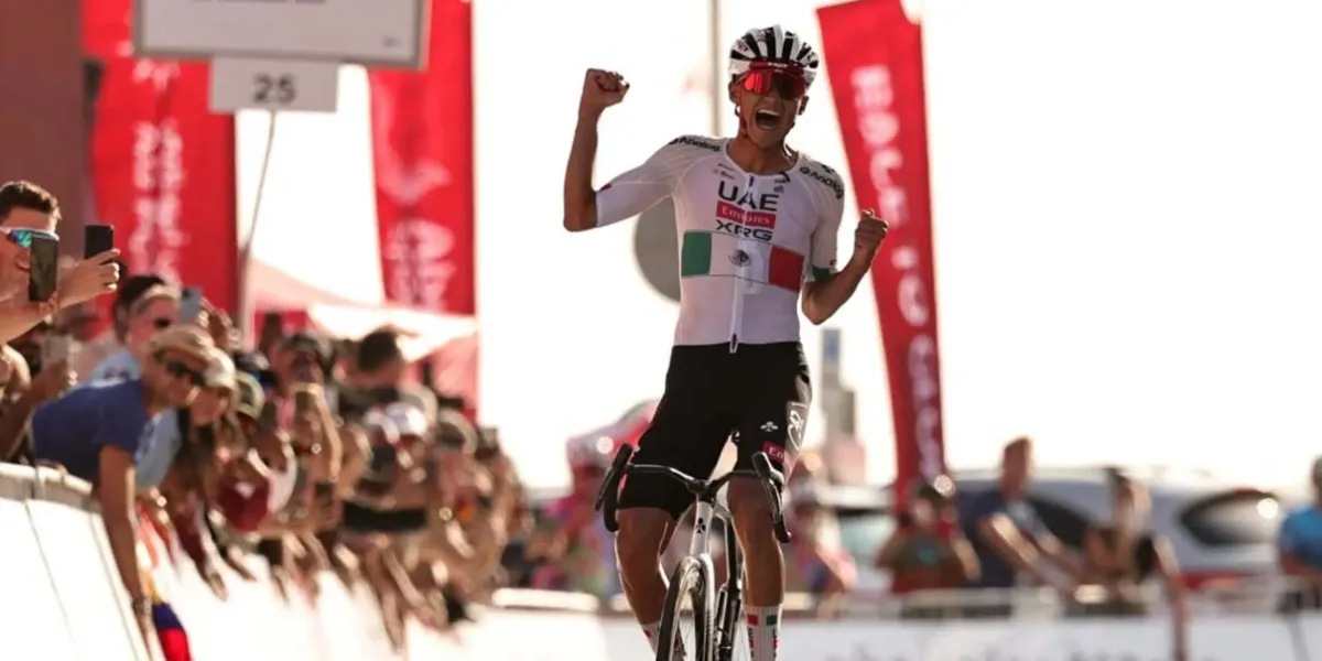 Isaac del Toro remonta y recupera el liderato en la etapa reina del UAE Tour
